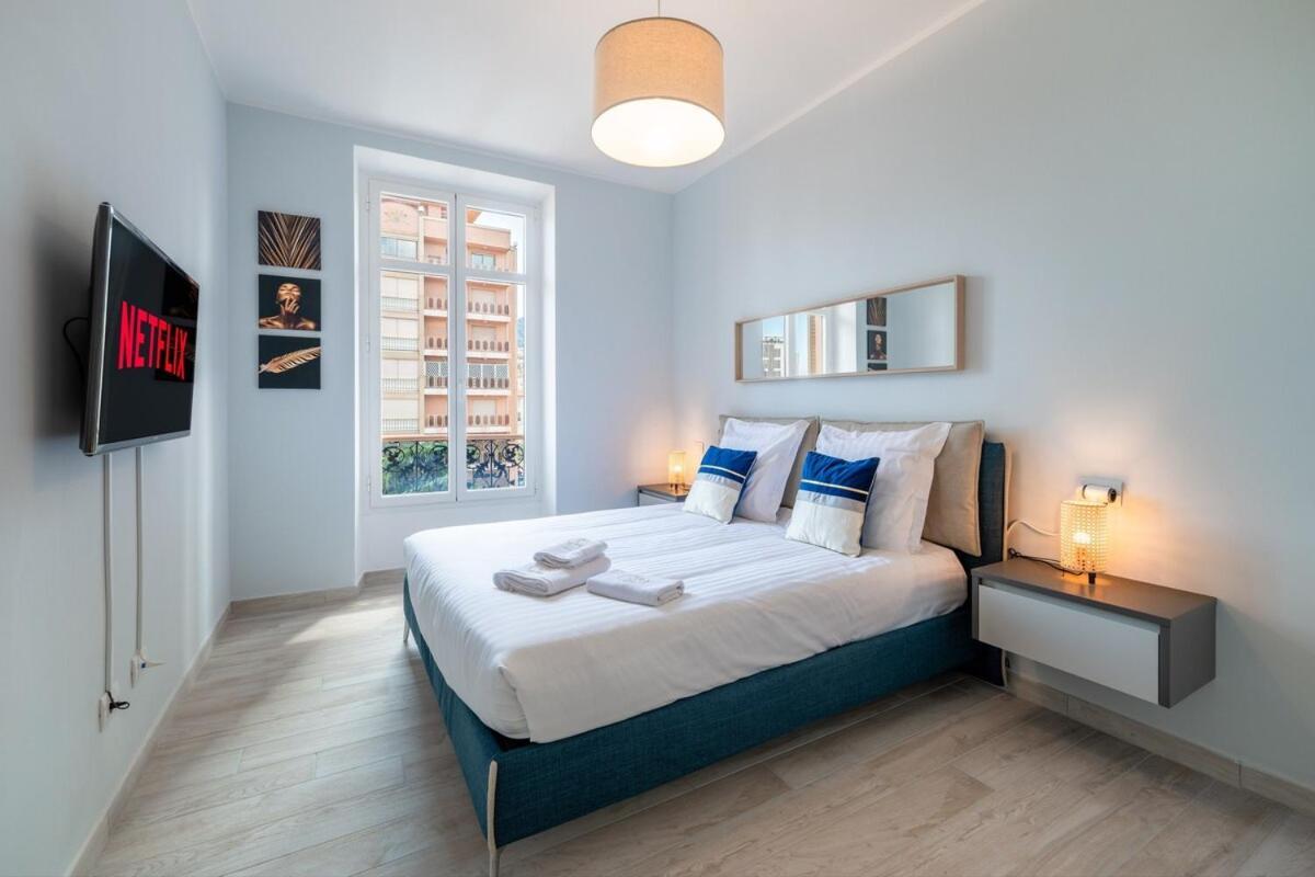 Le Coq Charlene - Monaco A 50M - New Apartment โบโซเลย ภายนอก รูปภาพ